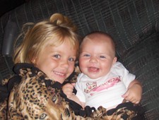 Summer-and-hannah-cuddling